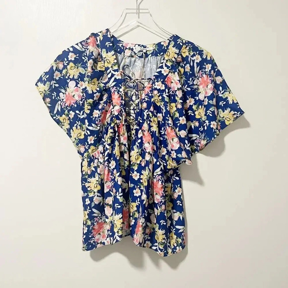 TULAROSA NWT Daisy Top‎ in Cobalt Mixed Floral Small - Picture 3 of 8